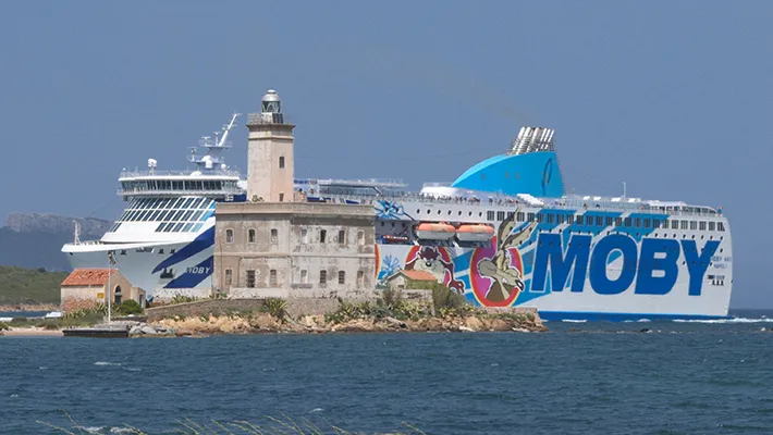 /shared/images/vacanza/actualites/les-iles-mediterraneennes/01_ferry-mobylines_700x410.webp